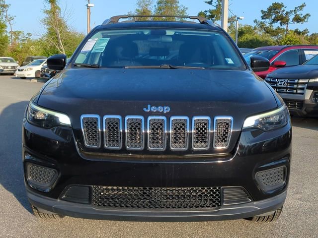 Used 2020 Jeep Cherokee Latitude w/ Cold Weather Group image 8