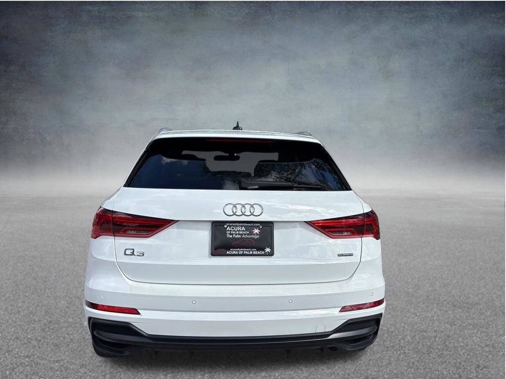 Used 2020 Audi Q3 2.0T Premium w/ Convenience Package image 4