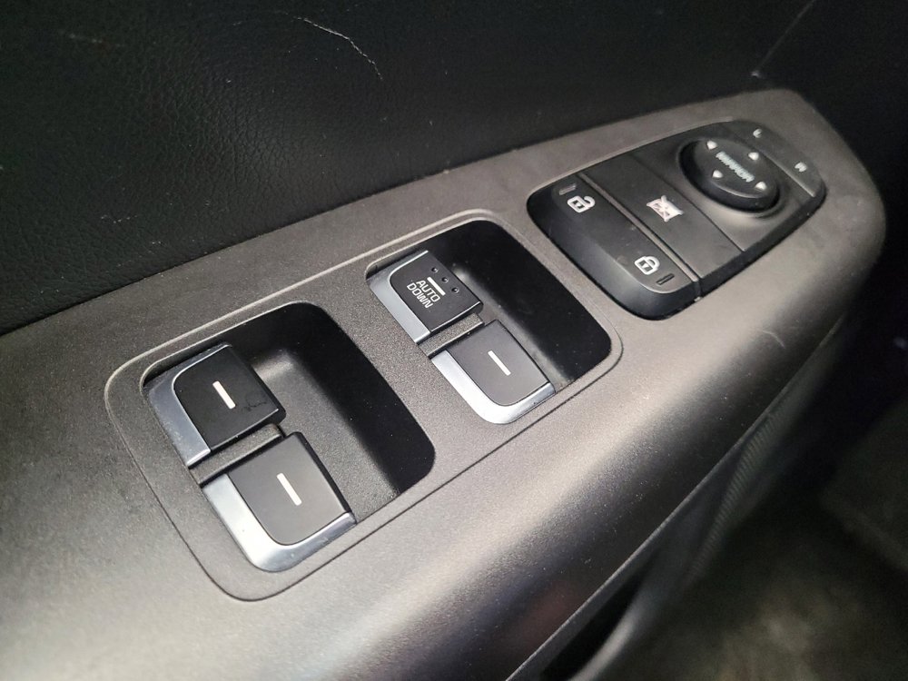 Used 2019 Kia Sportage LX image 27