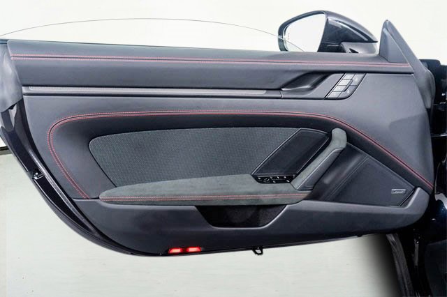 Used 2025 Porsche 911 Carrera GTS image 46