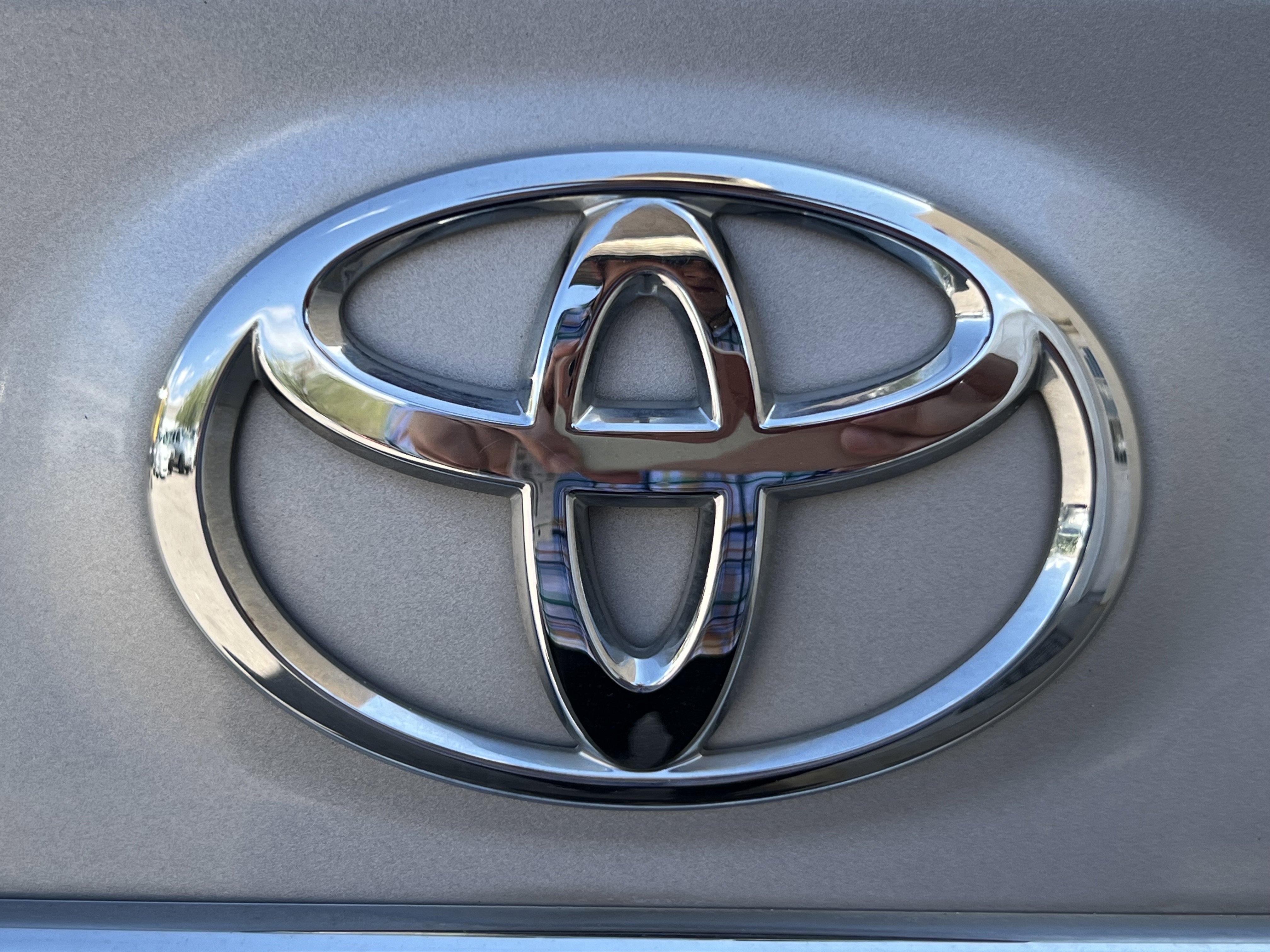 Used 2011 Toyota Corolla LE image 5