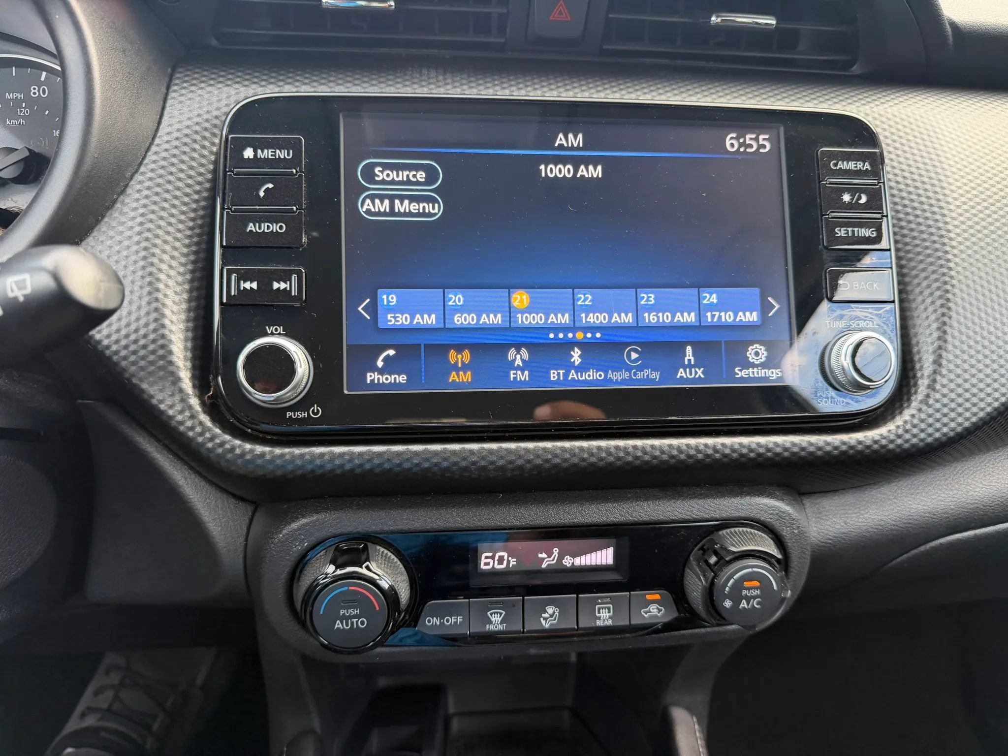 Used 2021 Nissan Kicks SV FWD image 28