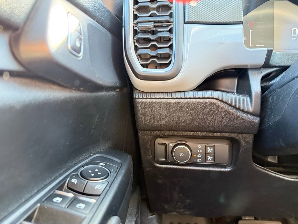 Used 2024 Ford Ranger XL image 12