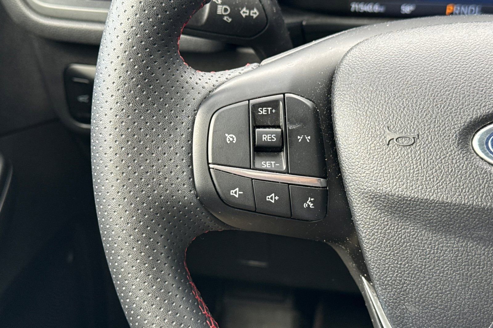 Used 2023 Ford Escape ST-Line AWD/4WD image 37