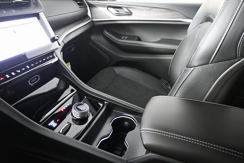 New 2026 Jeep Grand Cherokee Laredo image 31