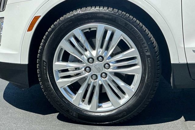 Used 2017 Cadillac XT5 Premium Luxury w/ Advanced Security Package FWD image 26