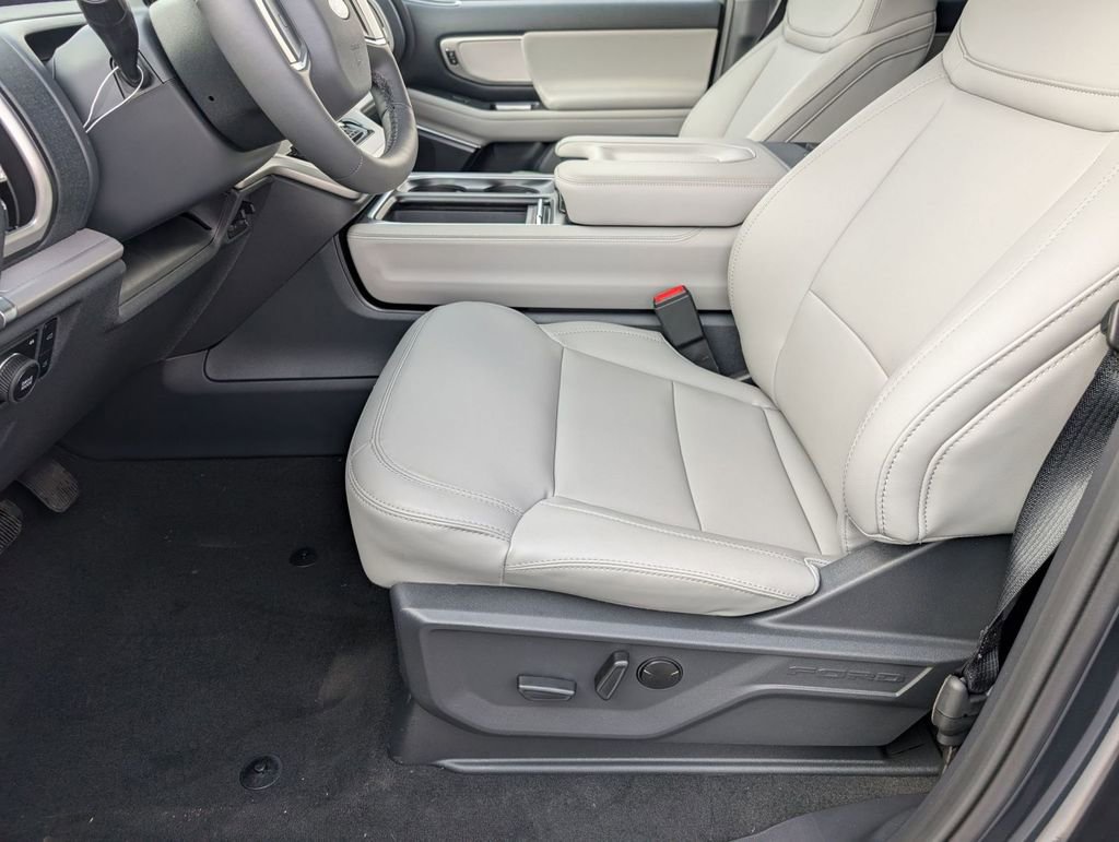 New 2026 Ford Expedition Max Active image 21