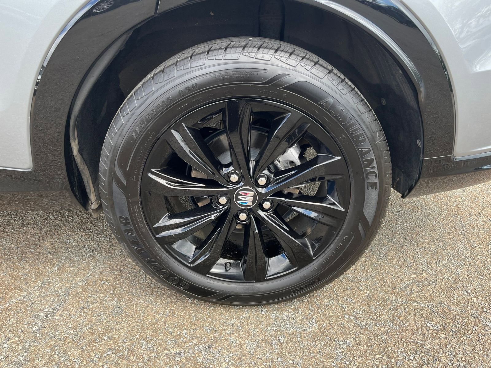 Used 2025 Buick Envista Sport Touring image 29