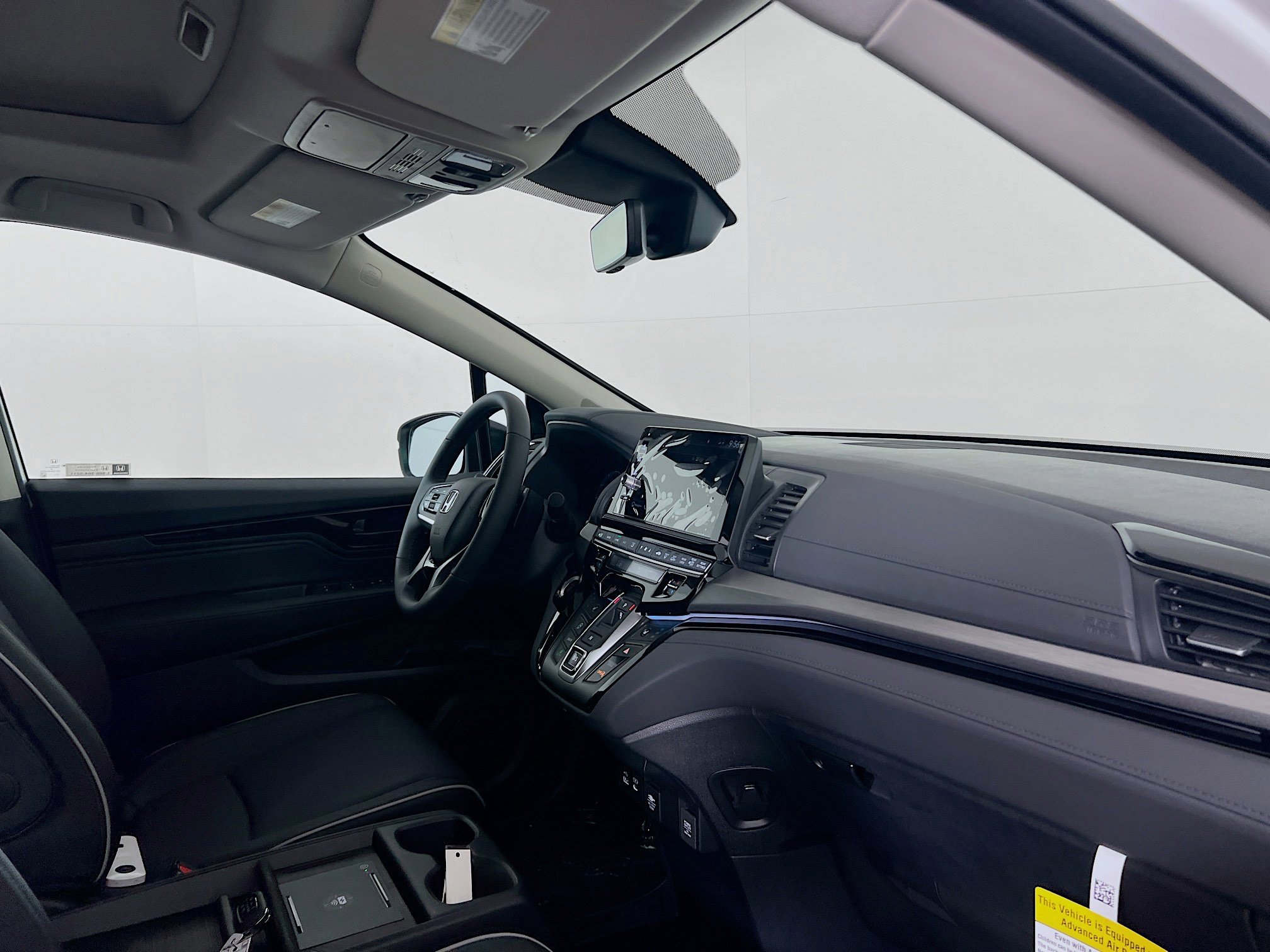 New 2026 Honda Odyssey Touring image 7