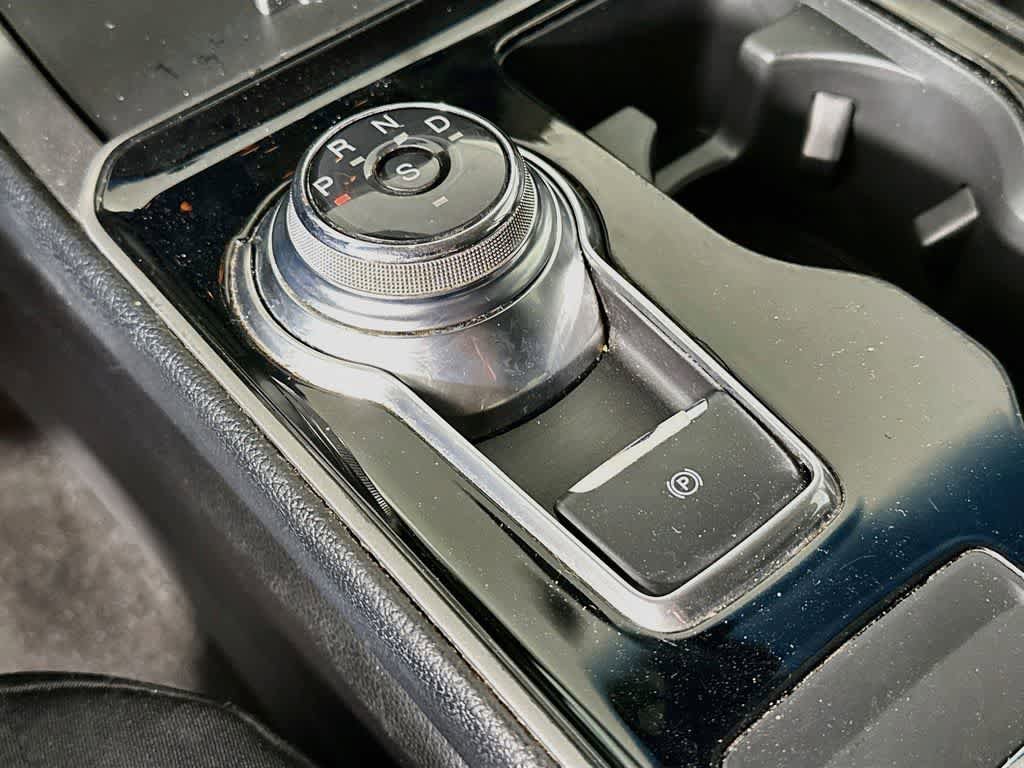 Certified 2019 Ford Edge SE FWD image 19