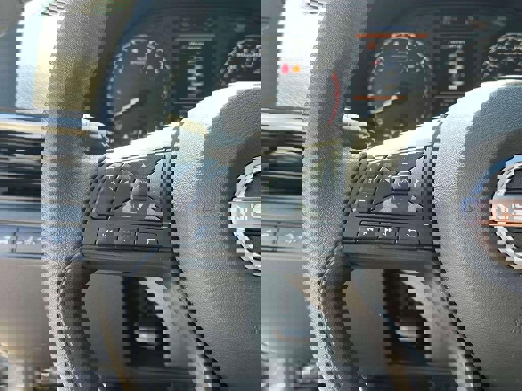 Used 2025 Nissan Altima 2.5 S image 19