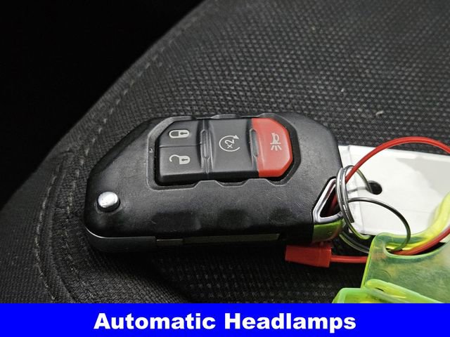 Used 2022 Jeep Wrangler Unlimited Sport image 34