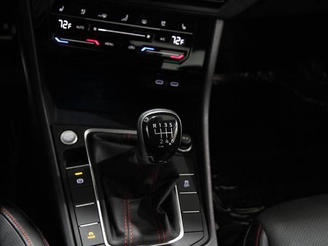 Used 2025 Volkswagen Jetta GLI Autobahn image 15