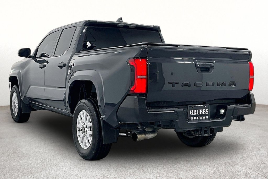 Used 2024 Toyota Tacoma SR RWD image 15