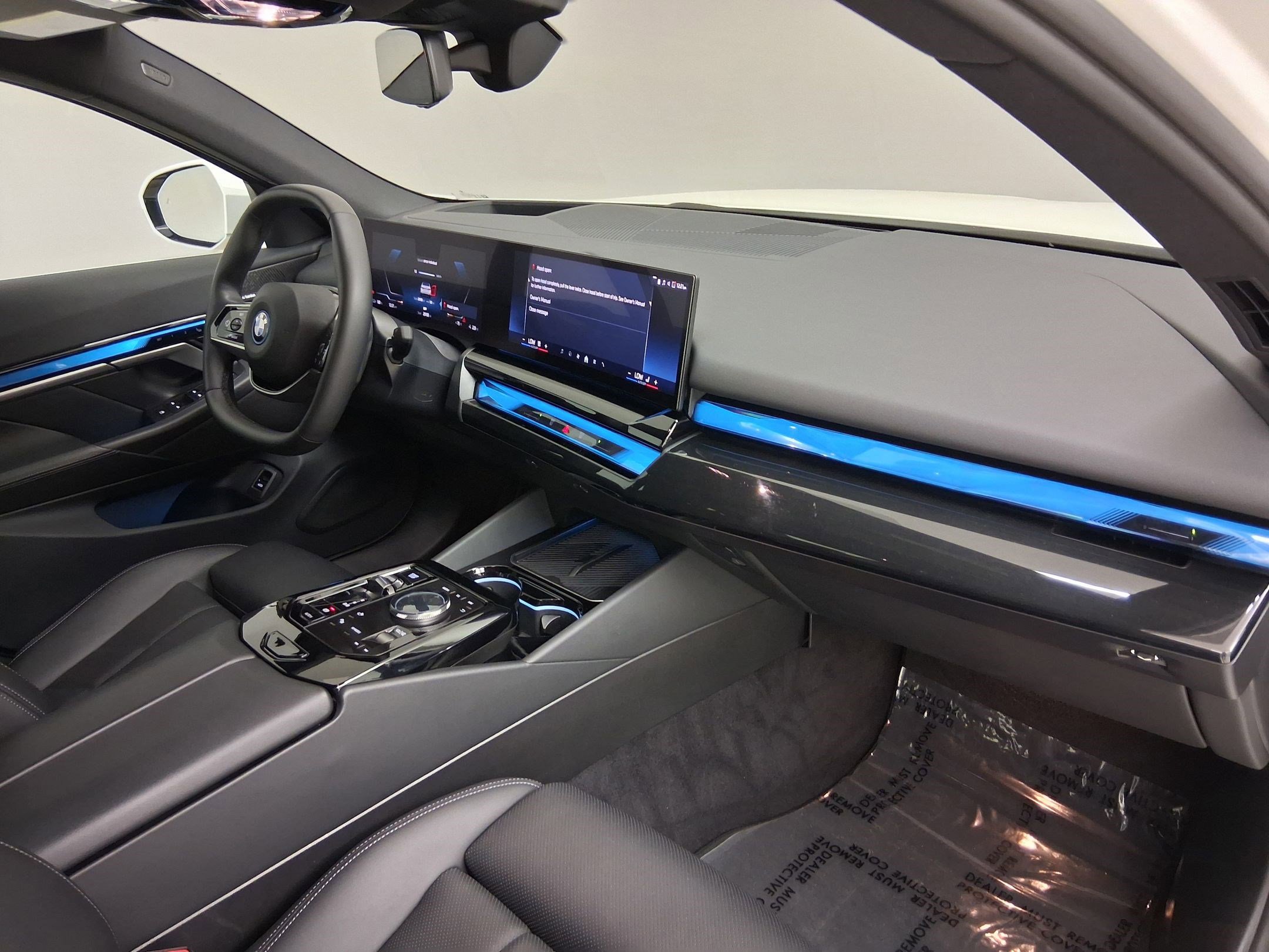 Certified 2024 BMW i5 eDrive40i RWD image 31