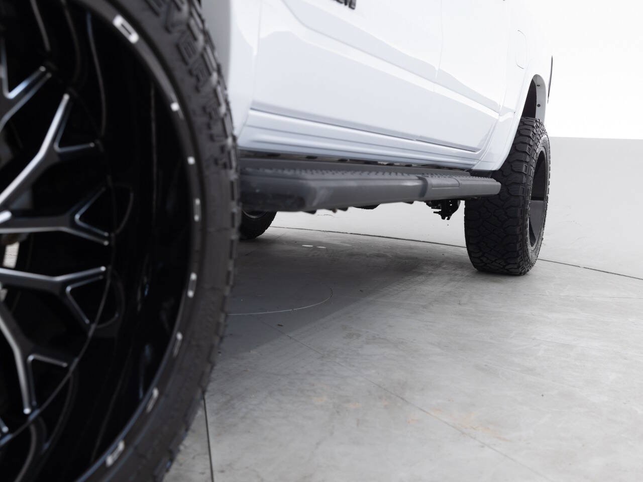 Used 2025 RAM 1500 Big Horn AWD/4WD image 24