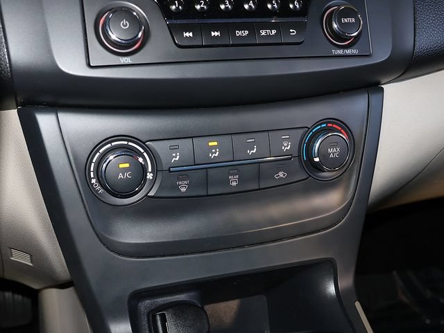 Used 2016 Nissan Sentra S FWD image 18