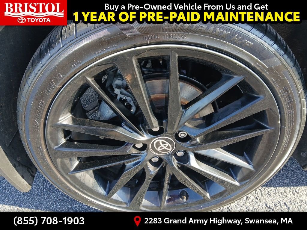 Used 2023 Toyota Camry XSE image 12