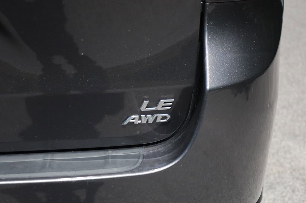 Used 2017 Toyota Sienna LE AWD/4WD image 16