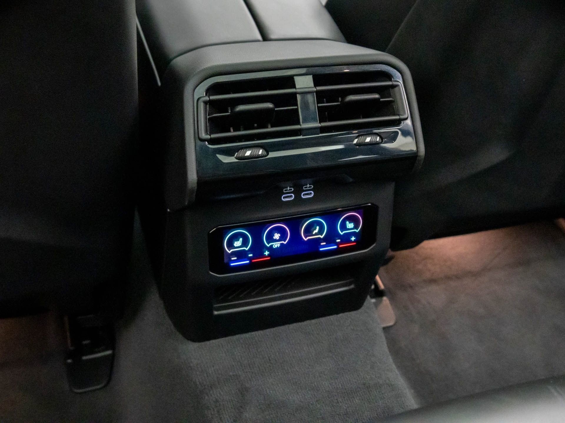 Certified 2026 BMW M5 Touring AWD/4WD image 21