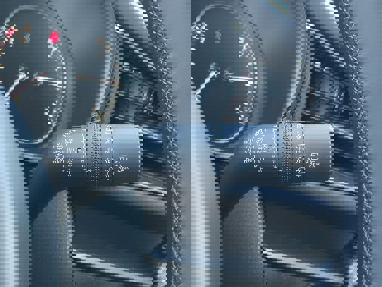 New 2025 MAZDA CX-30 AWD 2.5 S w/ Select Sport Pkg image 23