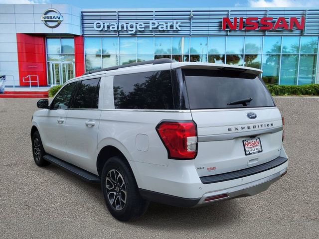 Used 2024 Ford Expedition Max XLT AWD/4WD image 3