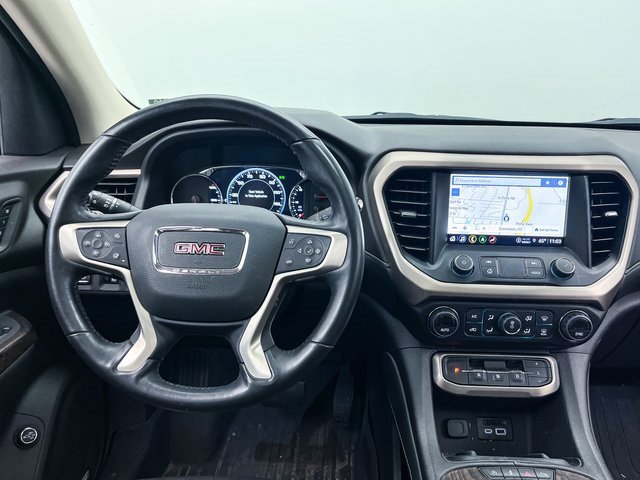 Used 2022 GMC Acadia Denali w/ Denali Technology Package image 8
