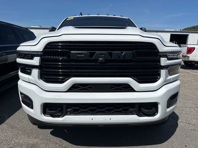 Used 2025 RAM 3500 Laramie video 1