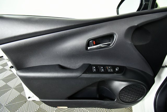 Used 2018 Toyota Prius Four Touring image 21