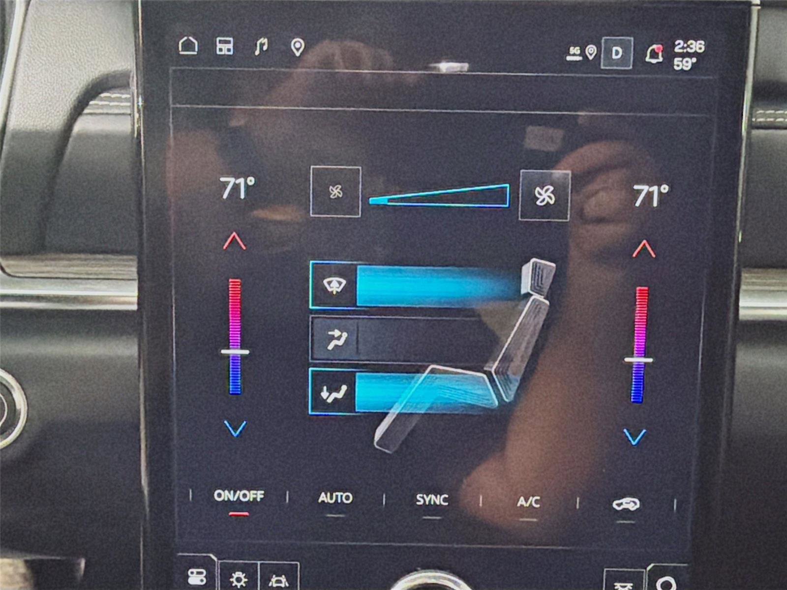 Used 2026 GMC Terrain Denali image 17