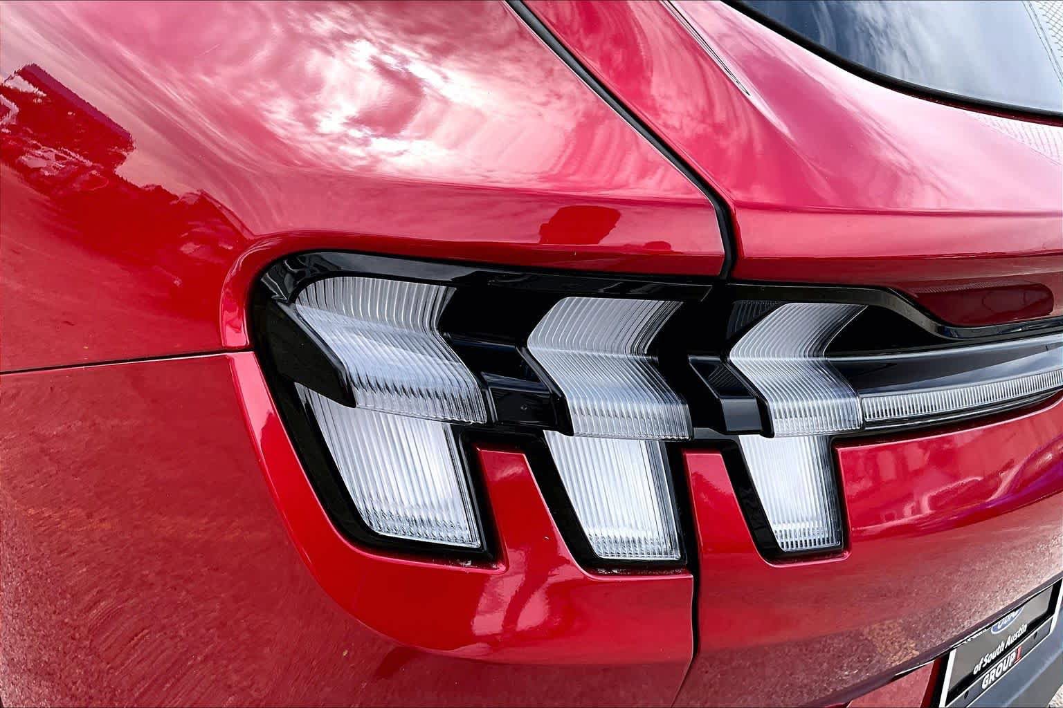 Used 2021 Ford Mustang Mach-E Select w/ Comfort/Appearance Package image 27
