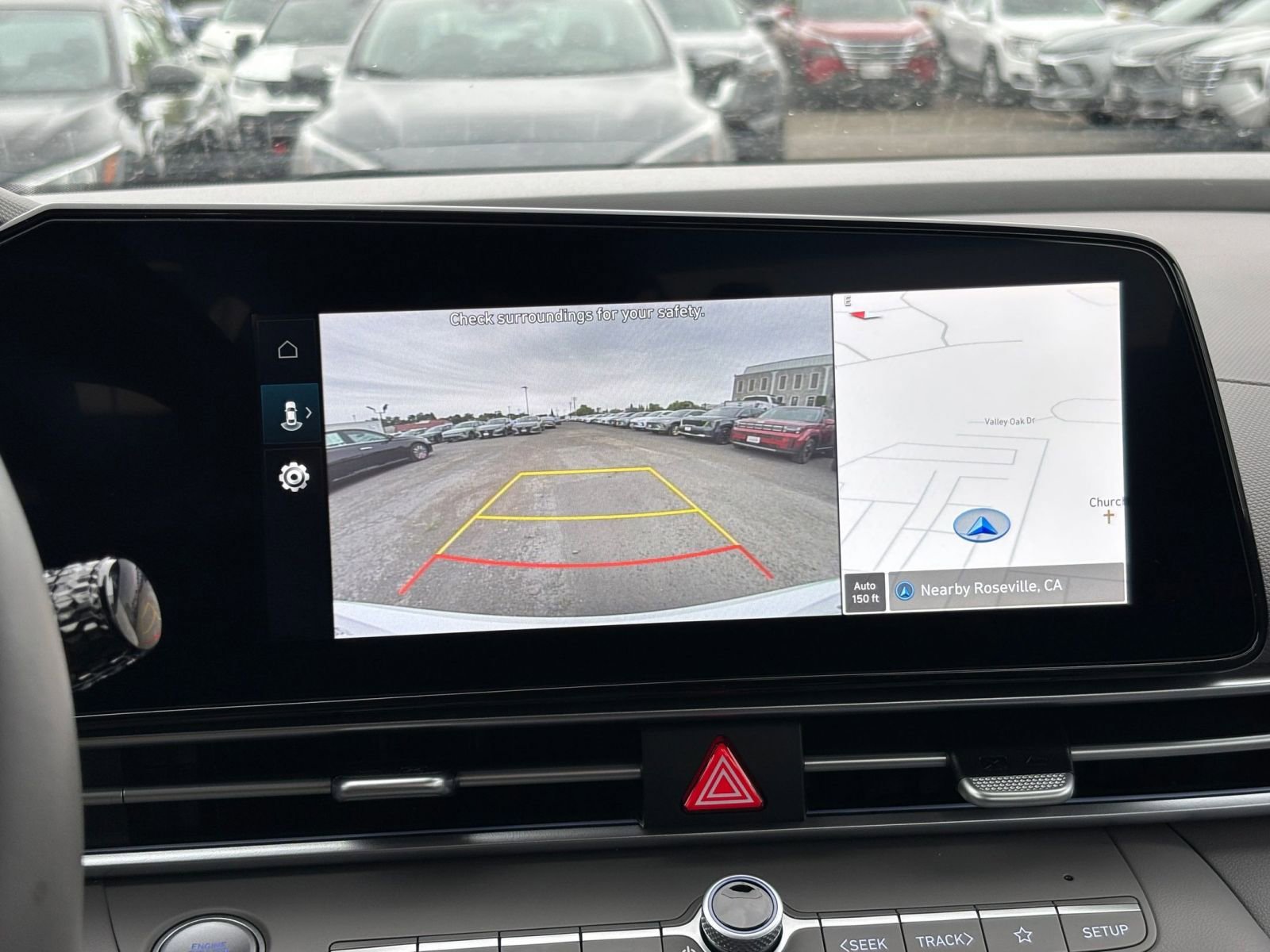 Used 2025 Hyundai Elantra SEL FWD image 23
