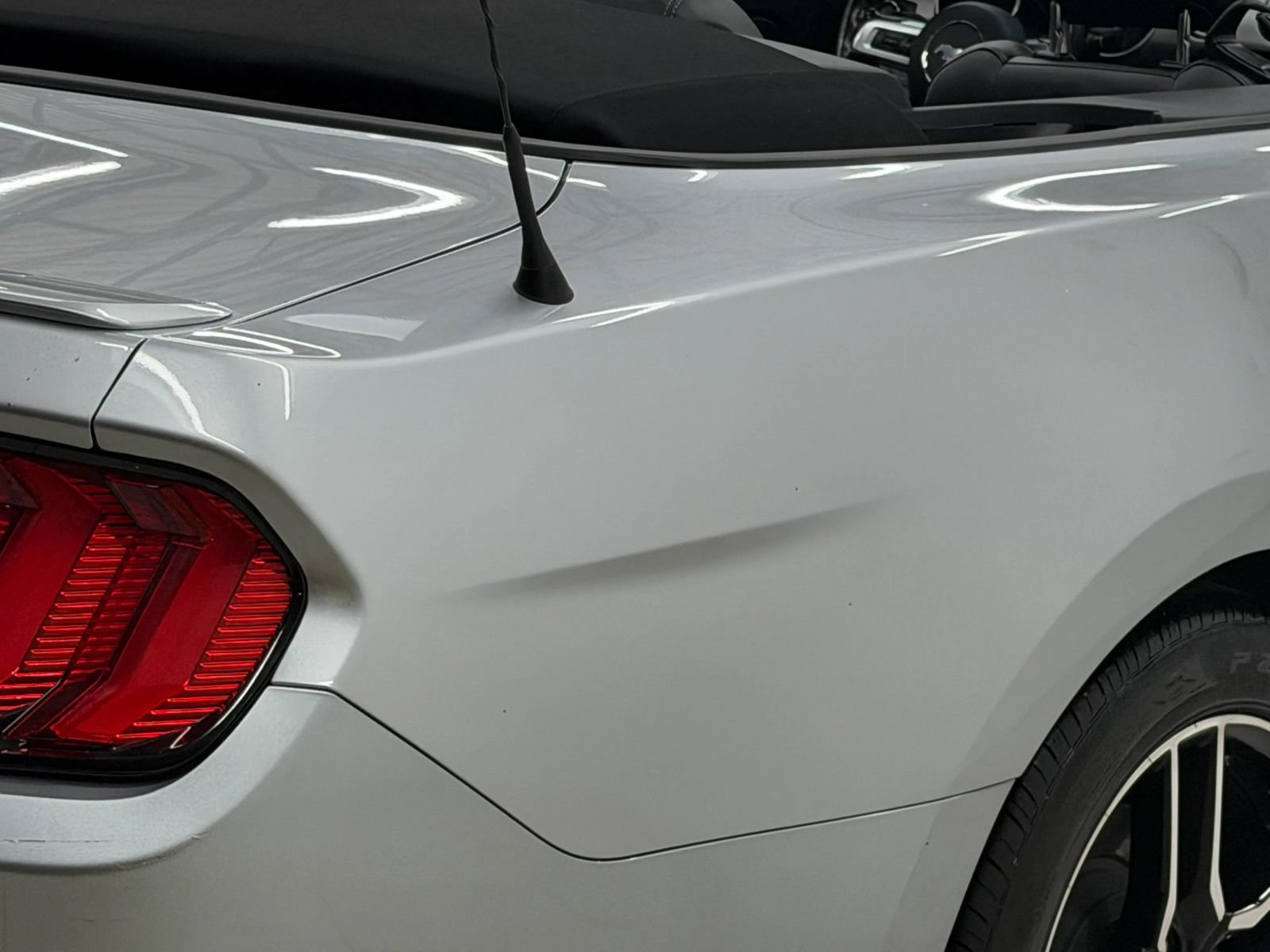 Used 2020 Ford Mustang Premium RWD image 10