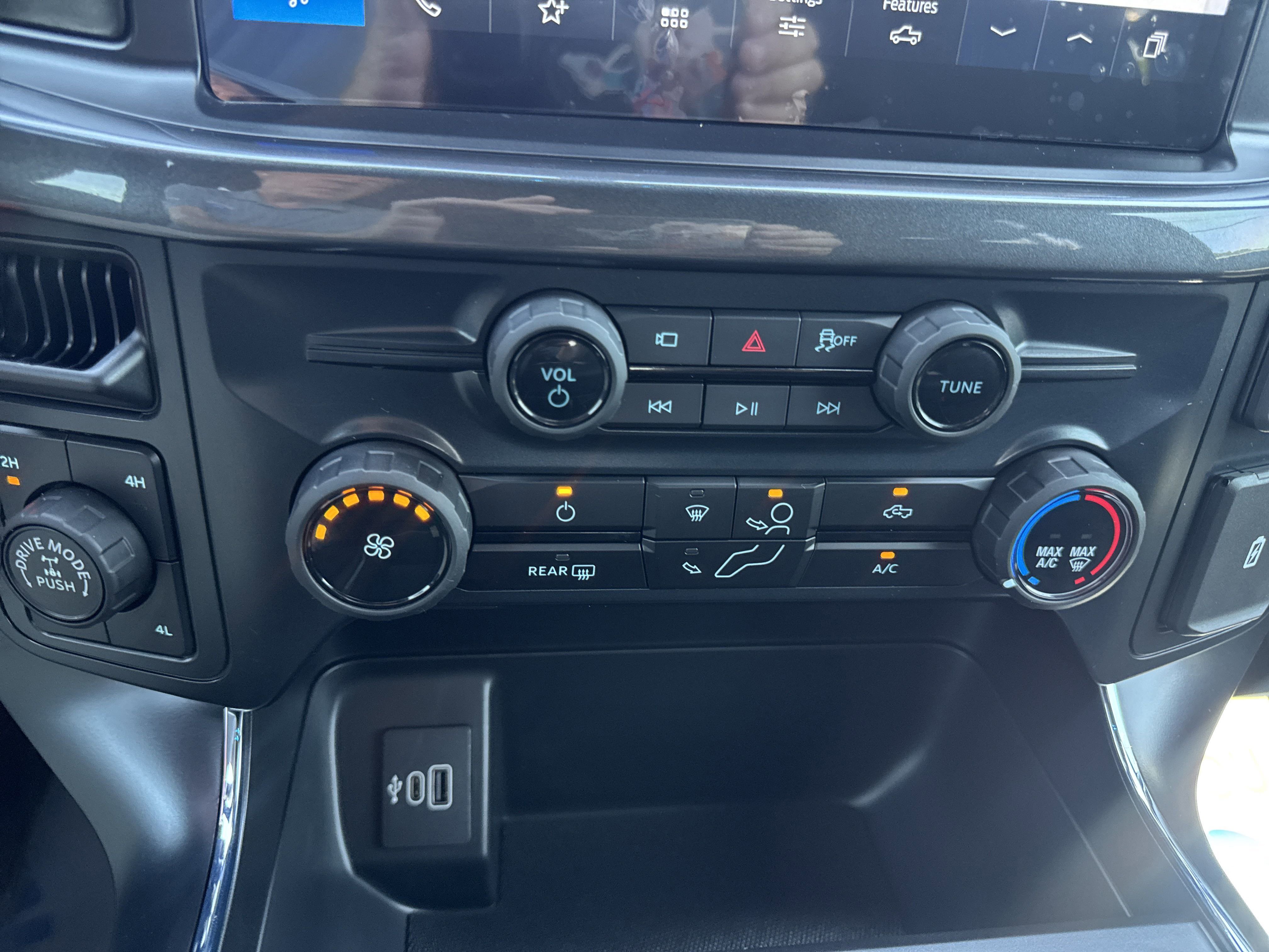 New 2025 Ford F150 STX image 24