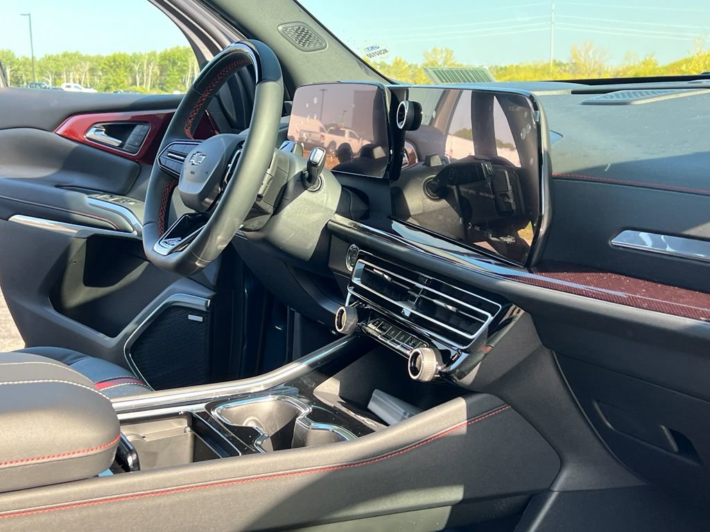 New 2026 Chevrolet Traverse RS w/ LPO, Floor Liner Package image 28