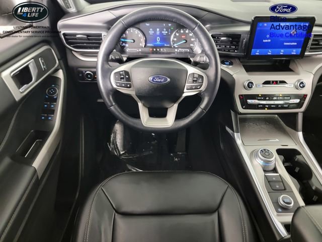 Certified 2023 Ford Explorer XLT w/ Equipment Group 202A image 28