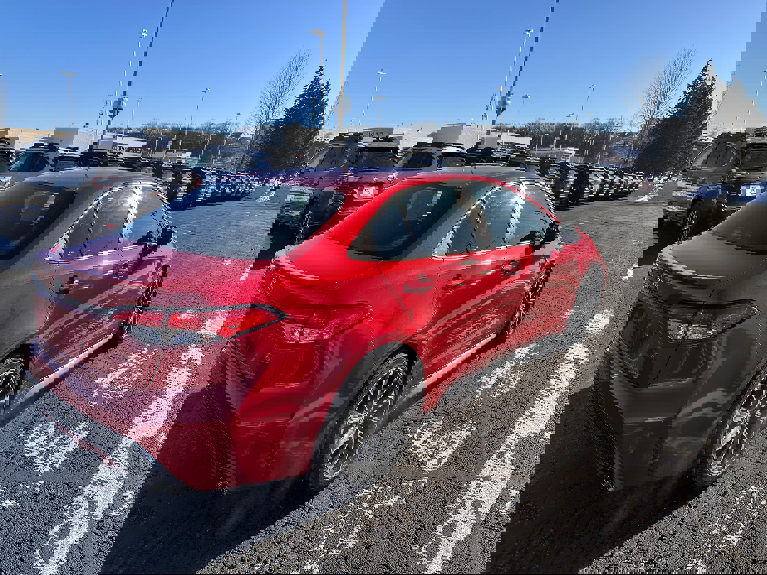 Used 2020 Toyota Corolla SE FWD image 3