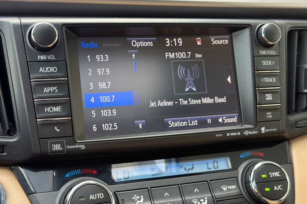 Used 2018 Toyota RAV4 Limited w/ Advanced Technology Package image 17