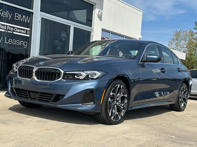 Certified 2025 BMW 330i xDrive Sedan image 3