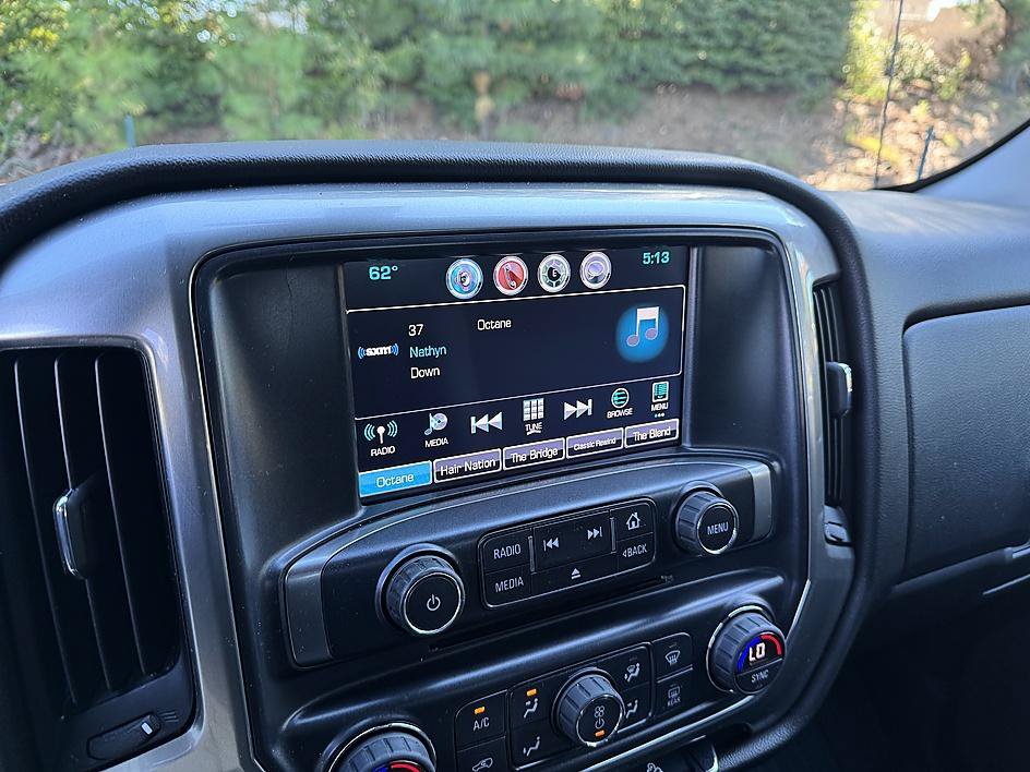 Used 2017 Chevrolet Silverado 1500 LT w/ All Star Edition AWD/4WD image 15