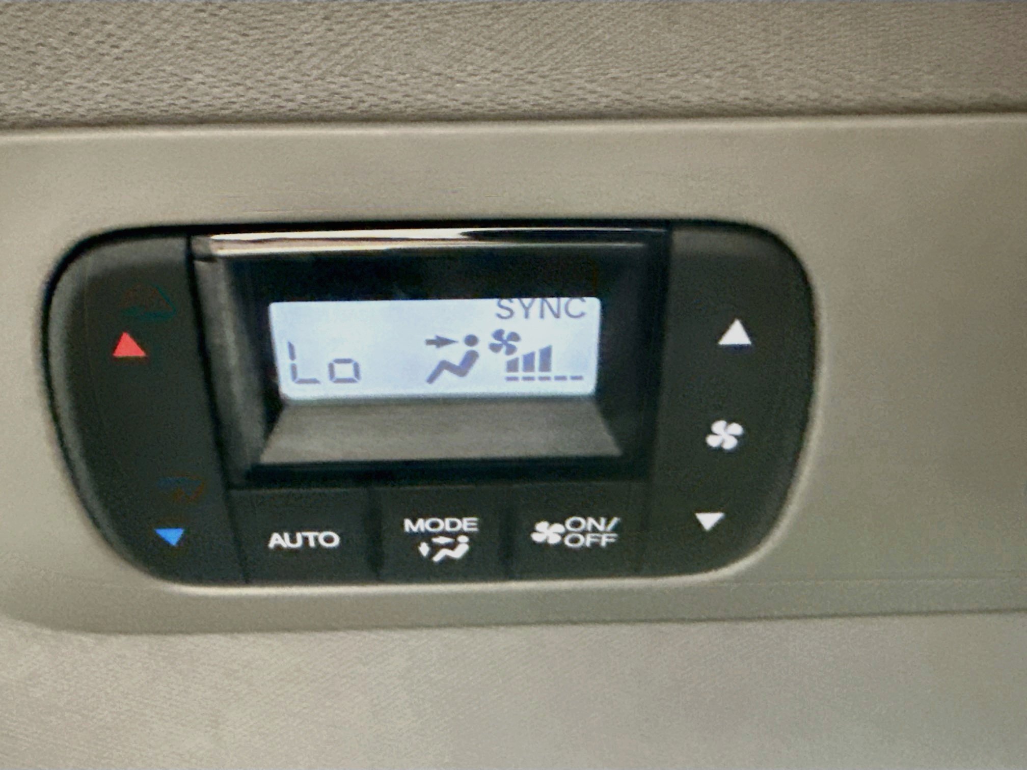 Certified 2022 Honda Odyssey Elite image 32