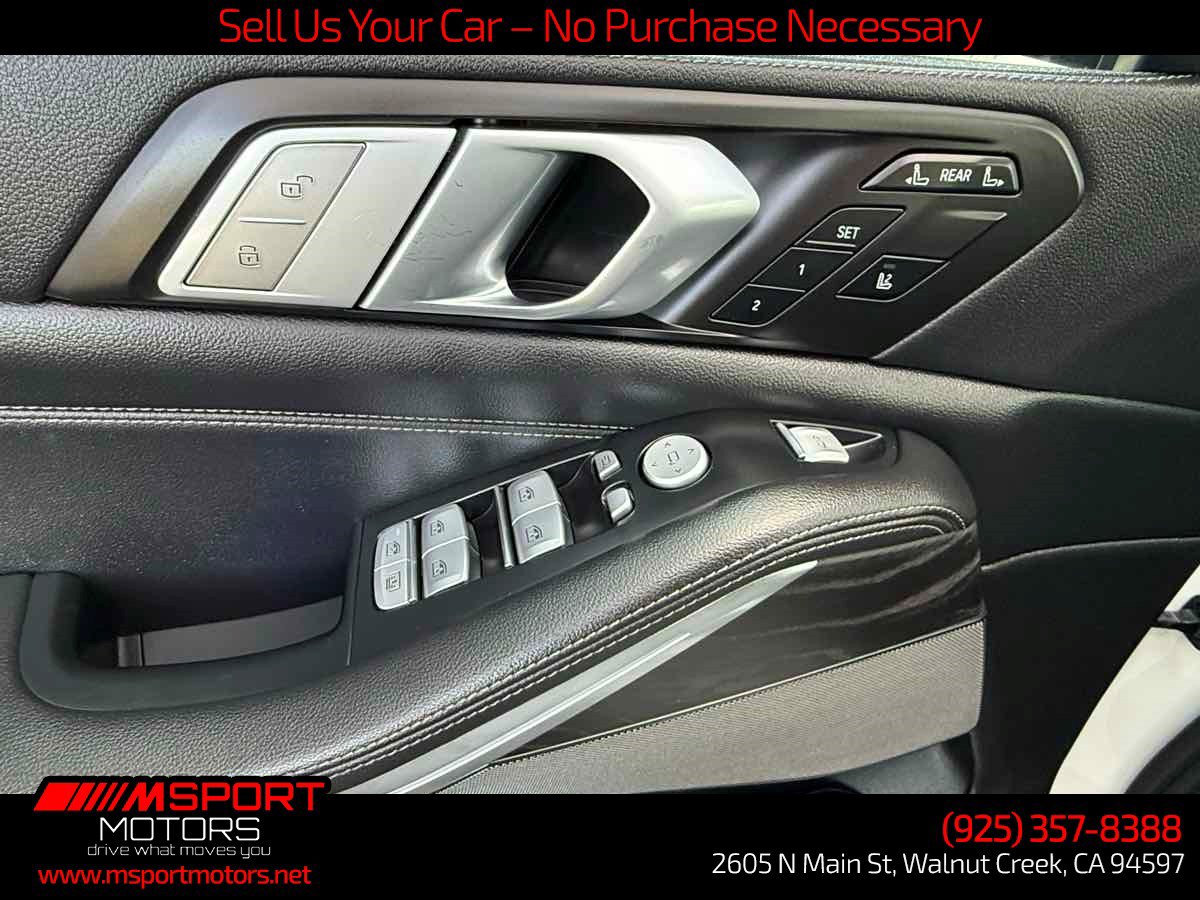 Used 2020 BMW X7 xDrive40i w/ Premium Package AWD/4WD image 29