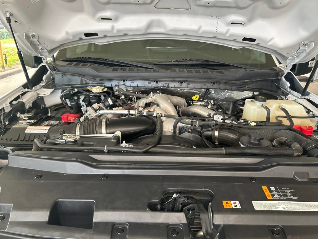 Used 2024 Ford F350 XLT AWD/4WD image 11