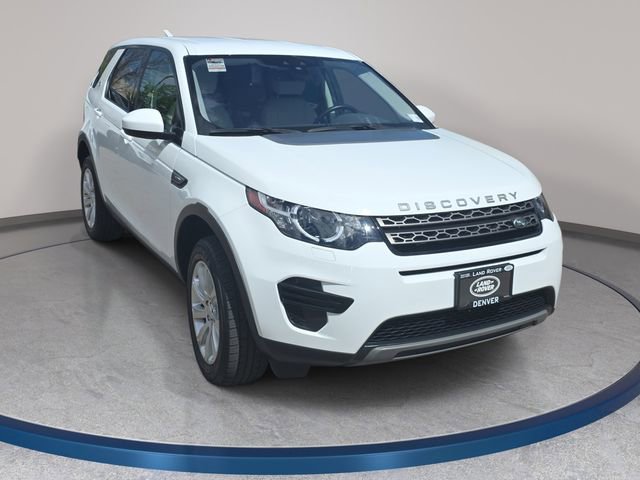 Used 2019 Land Rover Discovery Sport SE image 4