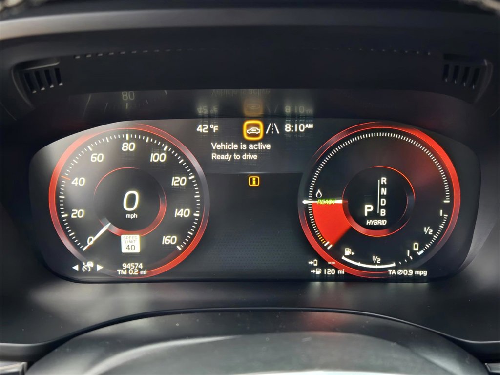 Used 2018 Volvo XC60 T8 R-Design w/ Convenience Package image 24