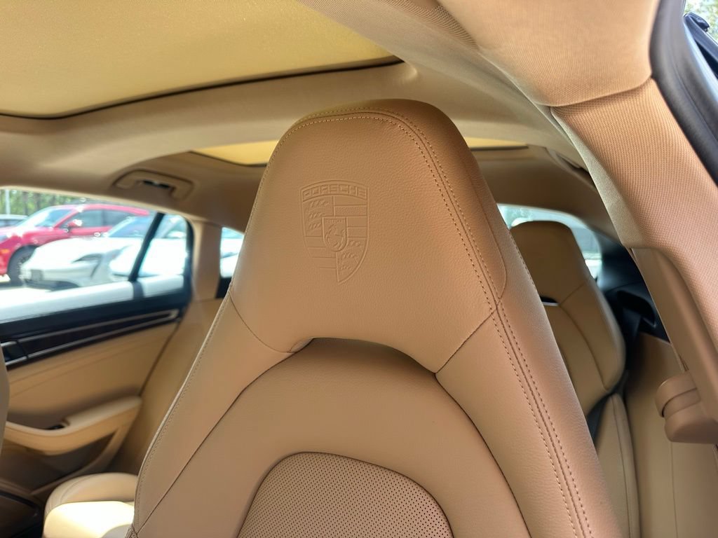 Certified 2023 Porsche Panamera 4 Platinum Edition AWD/4WD image 23