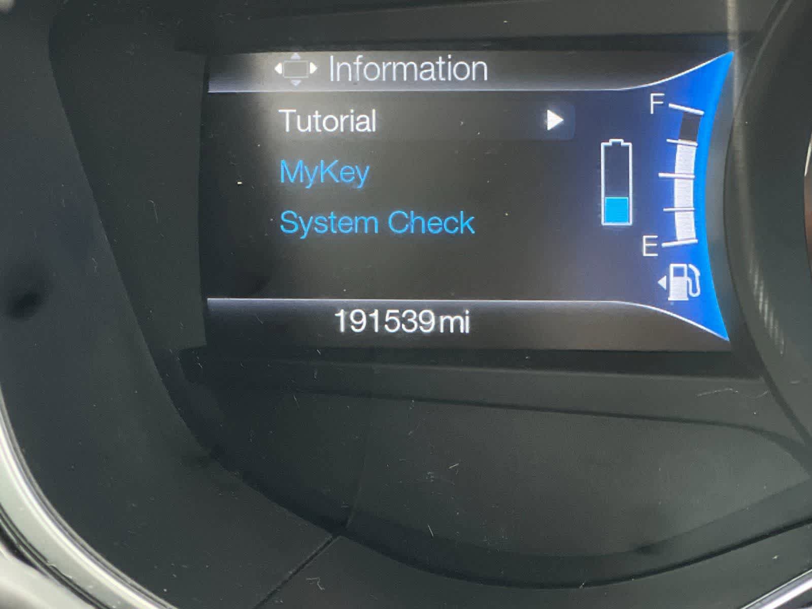 Used 2017 Ford Fusion Energi SE FWD image 26