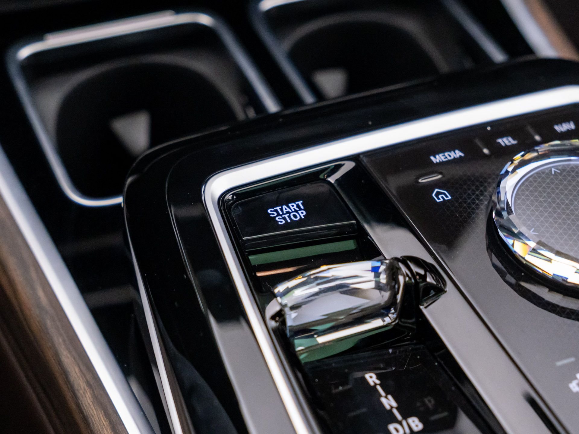 New 2026 BMW i7 M70 AWD/4WD image 24
