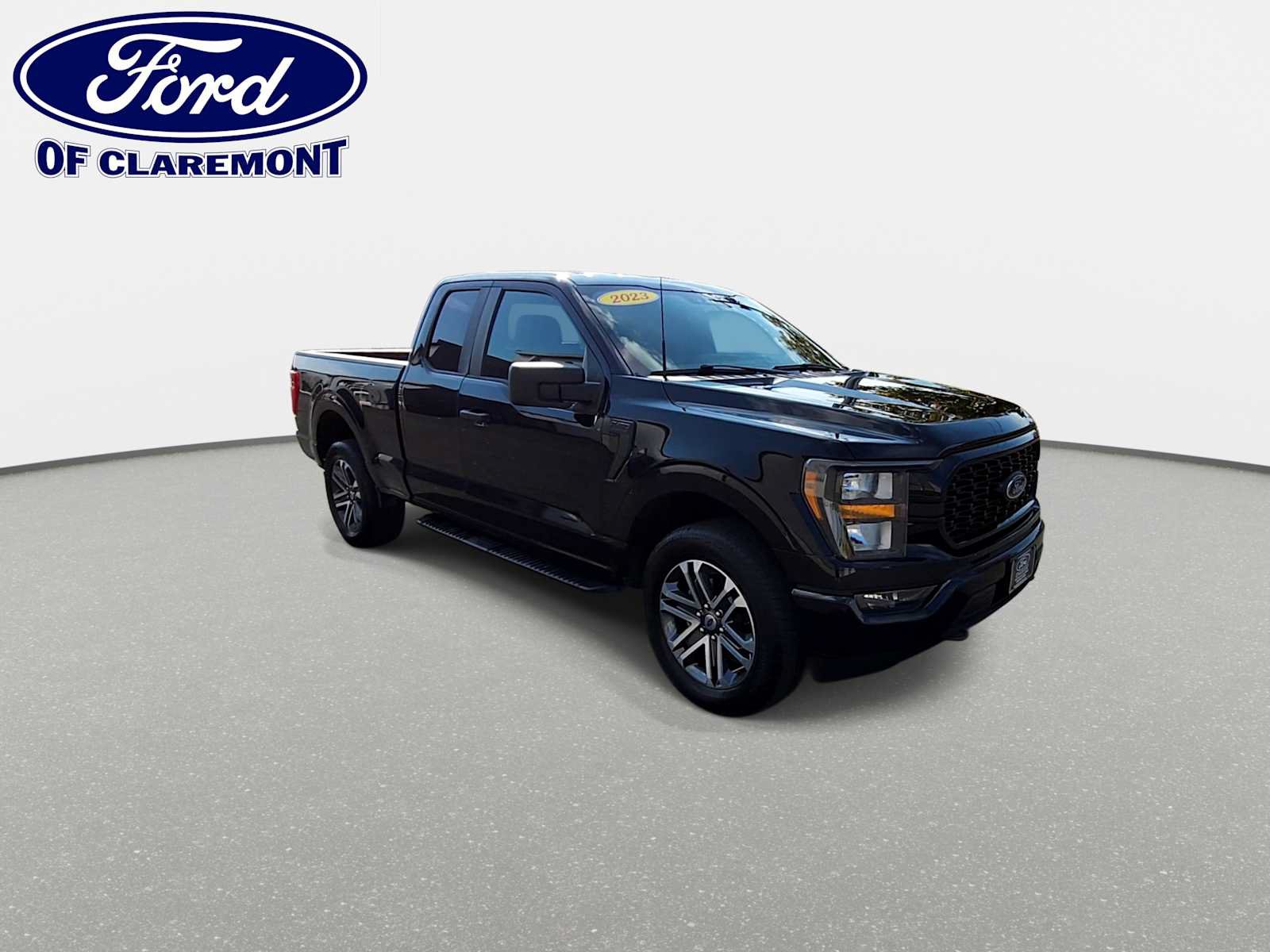 Used 2023 Ford F150 XL w/ STX Appearance Package AWD/4WD image 2