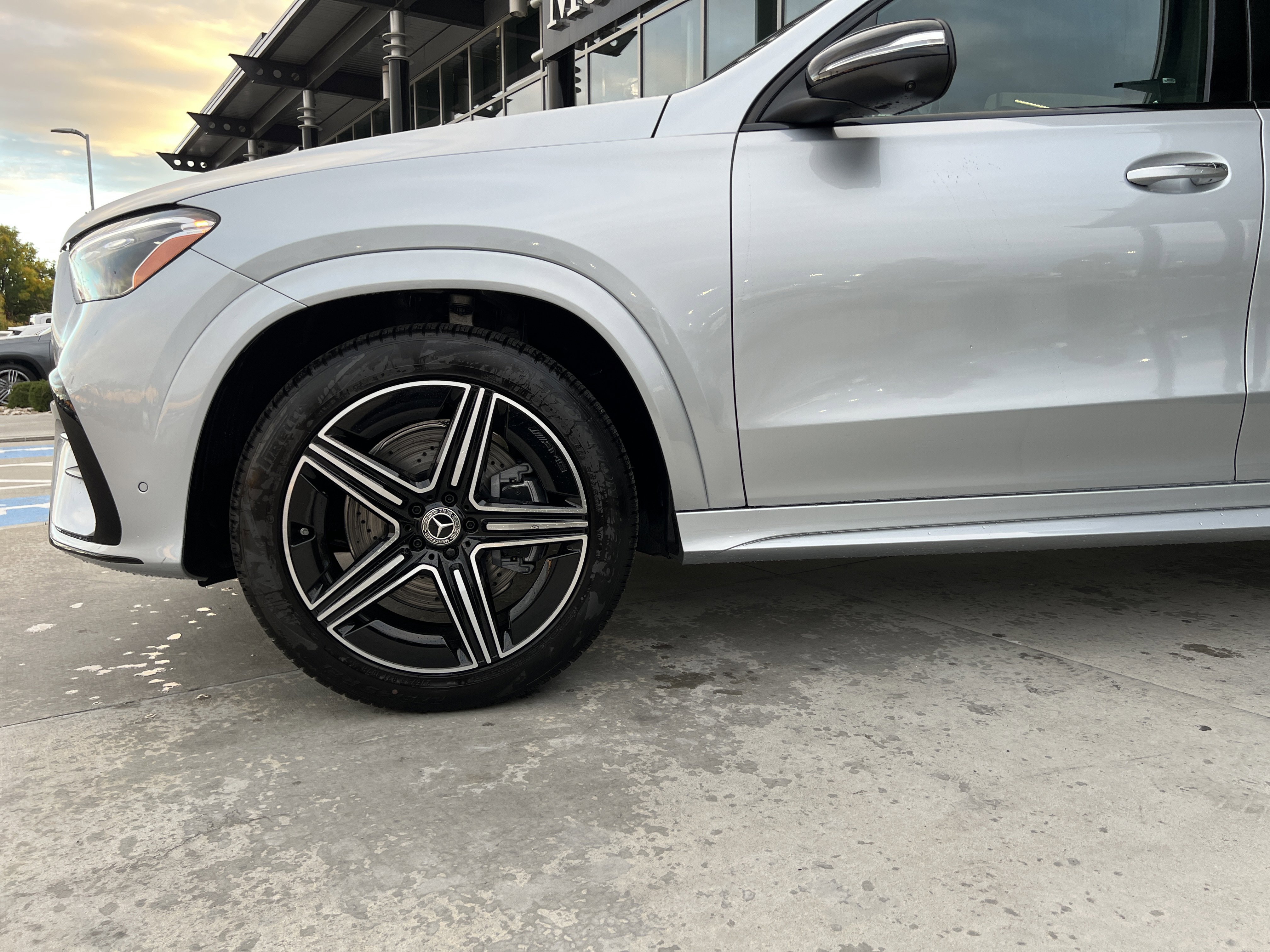 New 2026 Mercedes-Benz GLE 450 4MATIC image 9